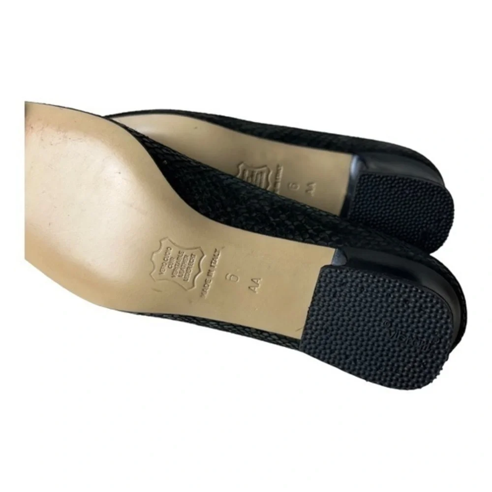 Joel Parker Black Snake Skin Vintage Block Heel pump Size 6AA